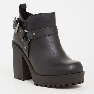 Lug Bootie (Wide Width)